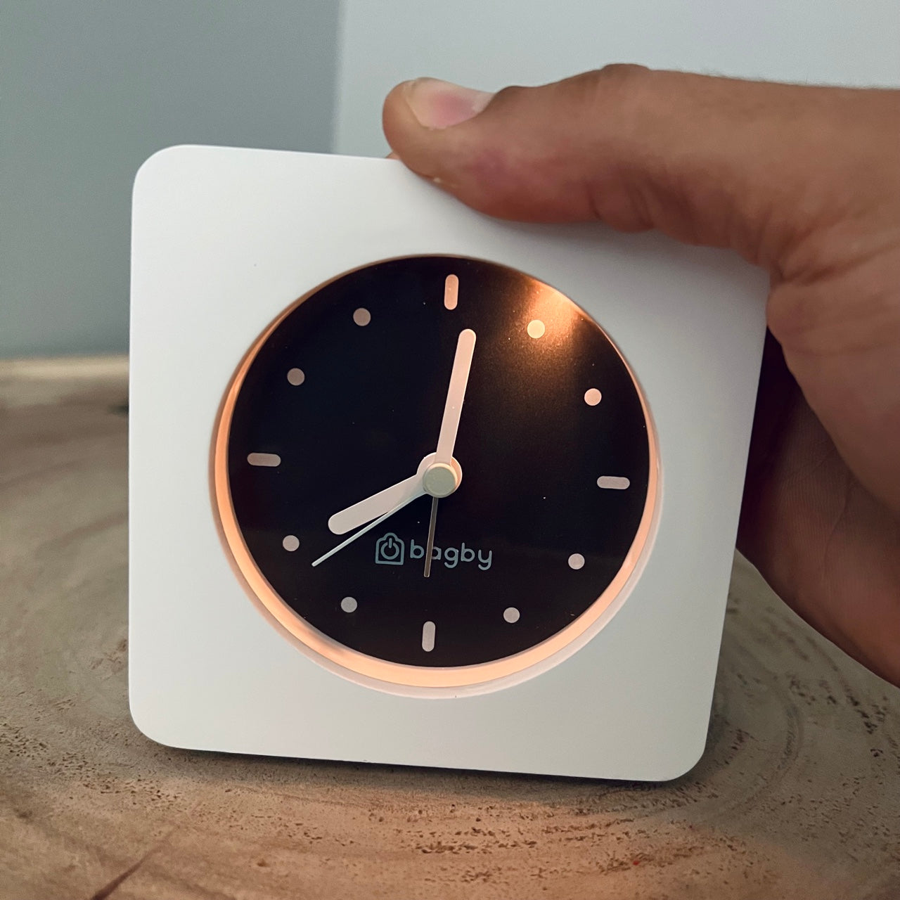Bagby EMF-Free Minimalist Silent Analog Alarm Clock White
